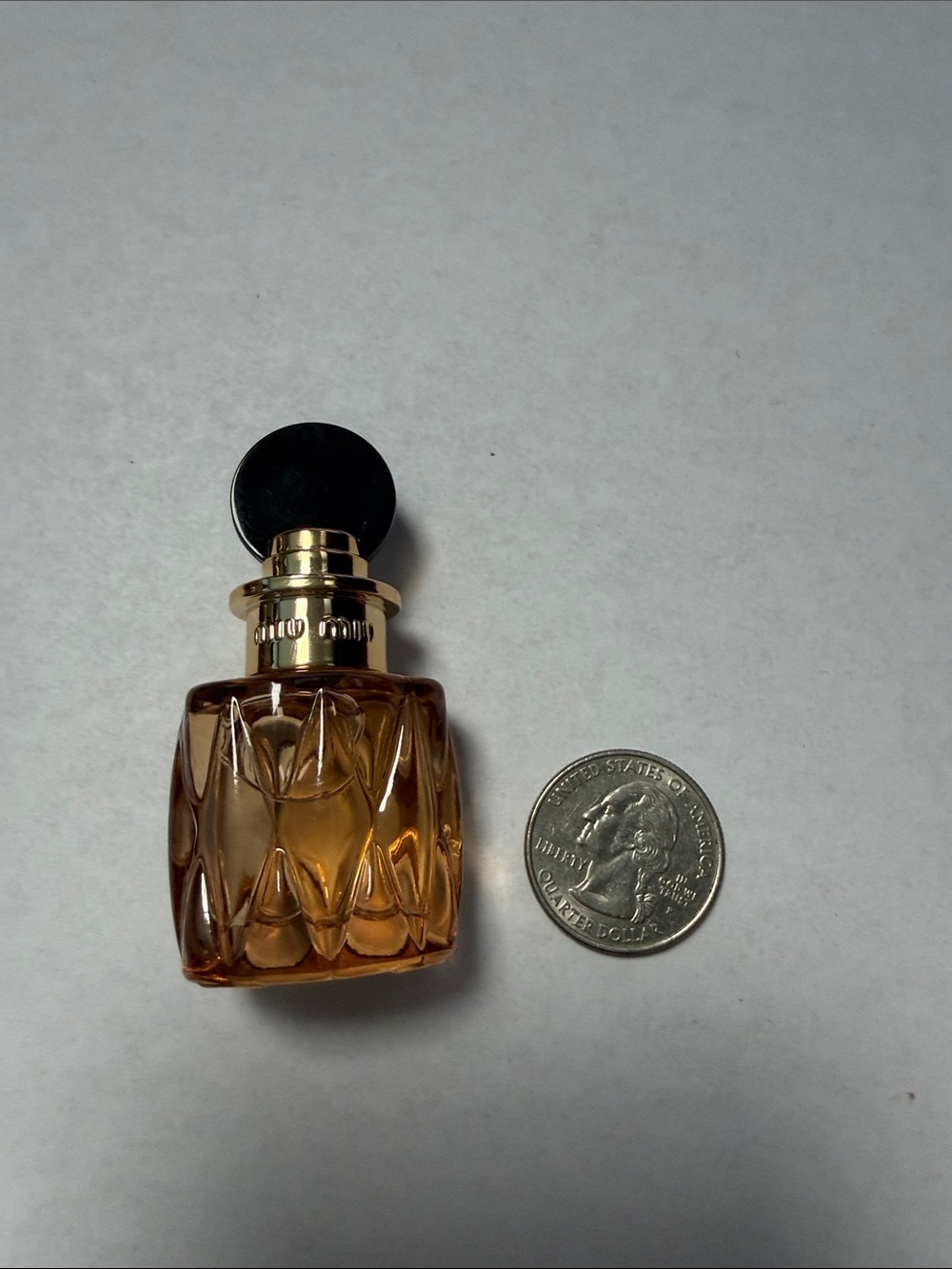 Miu Miu Miutine EDP 7ml Travel Size - Picture 2 of 2